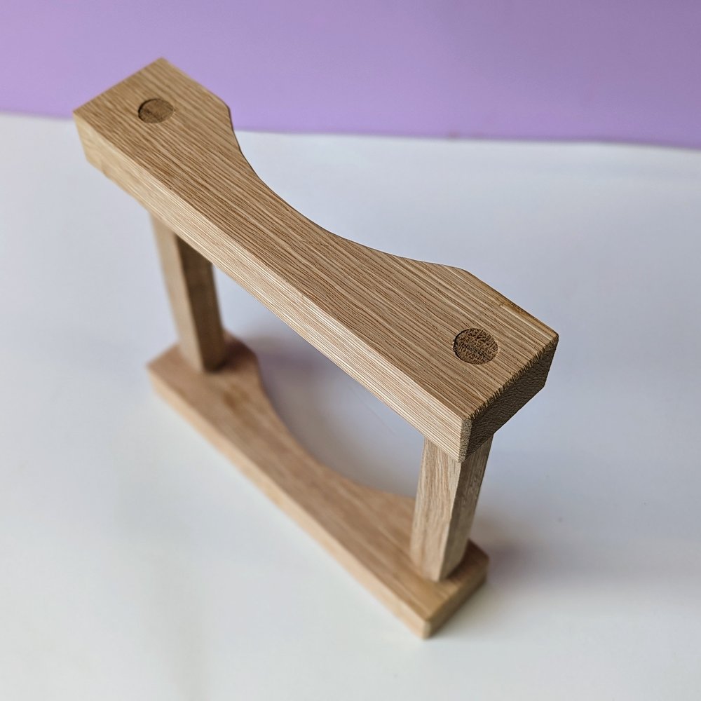 American Oak 1.8-Gallon (6.4L) Barrel Display Stand