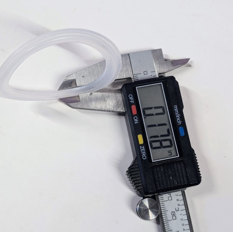 Heavy-Duty Tri-Clamp with Platinum-Cured Silicone Gasket